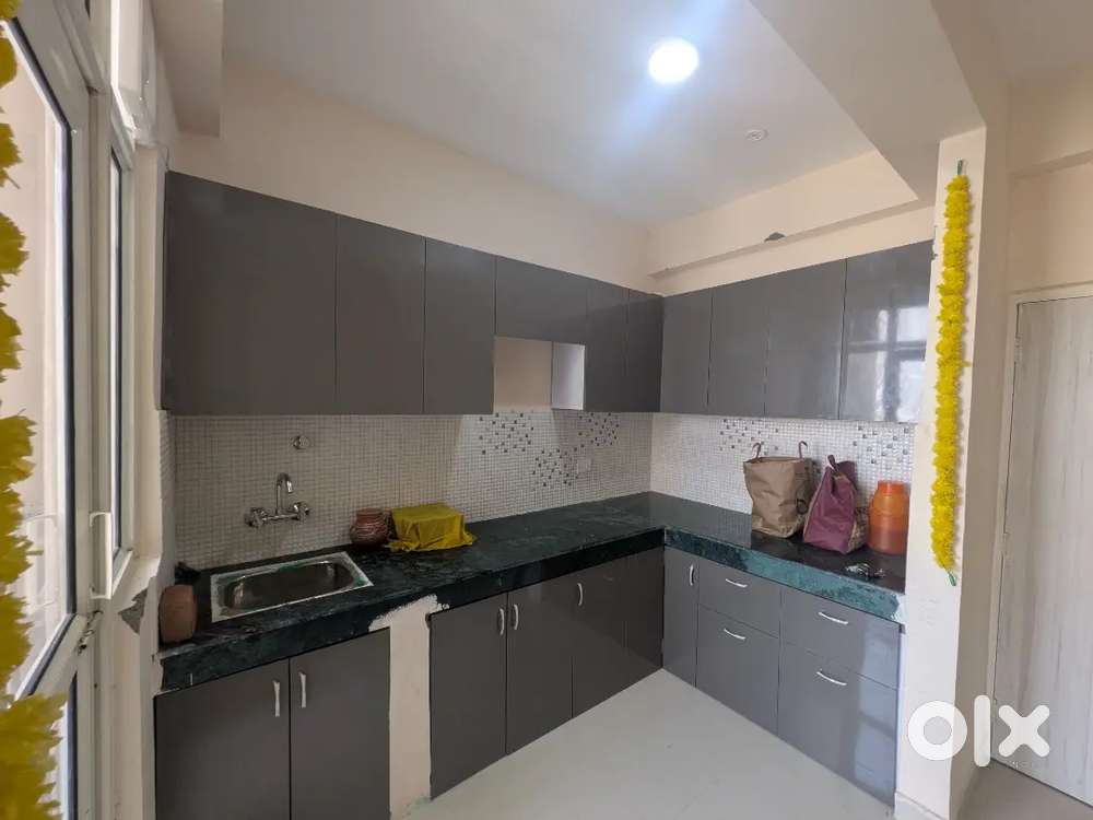 Brand new 1BHK for Rent(only for Family)