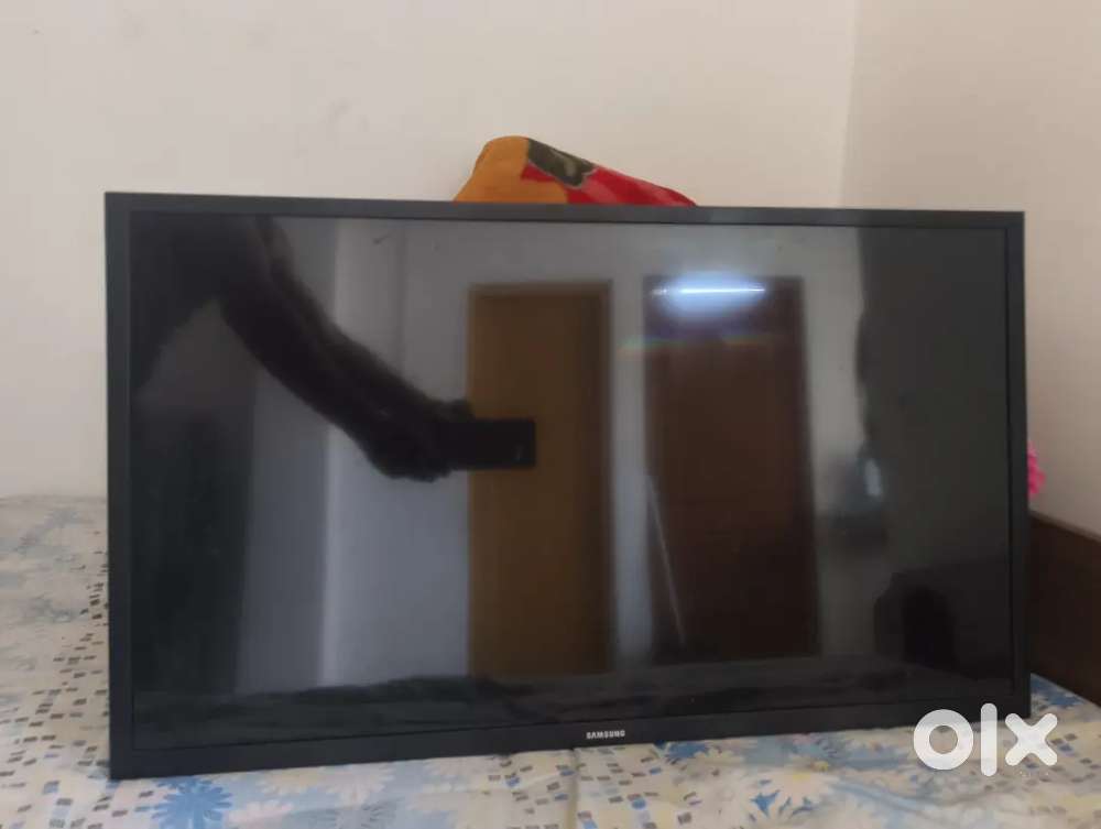 Samsung LED smart TV 32inch