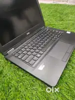 Dell i5/7th/8gb ram /256gb ssd Supperb condition Fast speed Laptop