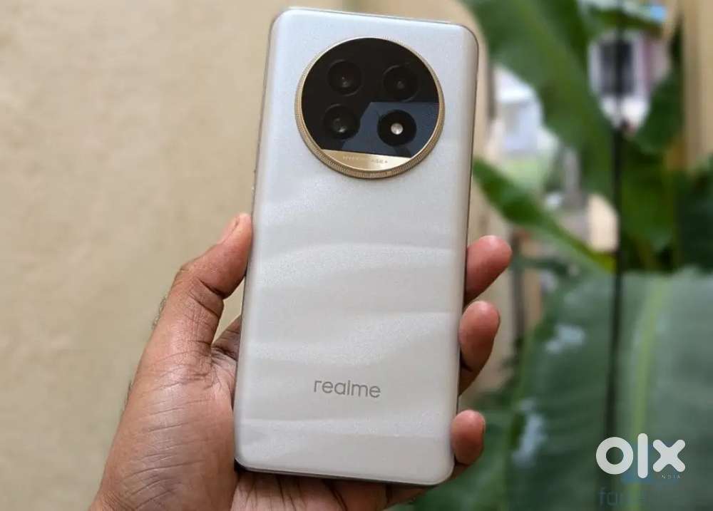 Selling realme 13 pro plus 24/512