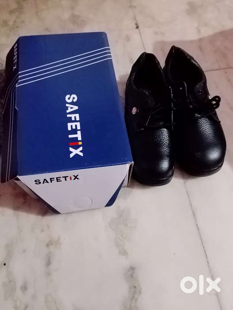 New safety shoes no-7