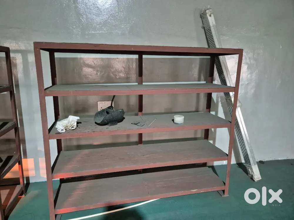 Rack shelf for commercial use