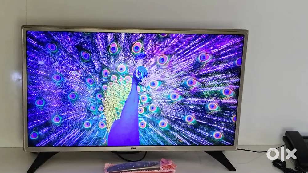 LG Smart 32 inch with smart remote