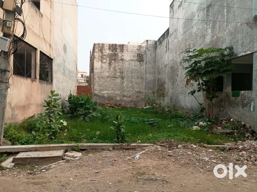 Nagar Nigam plot available Gomti Nagar extension