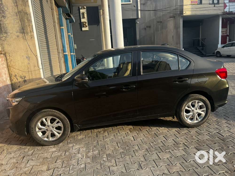 Honda Amaze 2018 Petrol Well Maintained