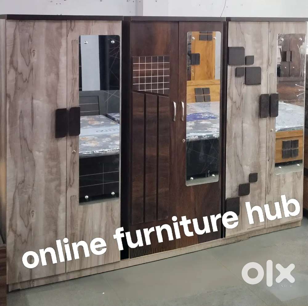 Classic design choices for double door kabat