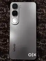 Vivo v 40 lite (Dubai varient) 12gb 256 gb storage. ( 3 month used )