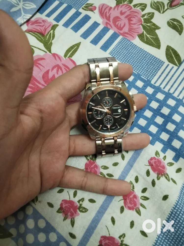 Anlog watches for mens  selver and copper colour new