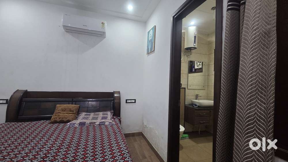 Newly built room for rent.