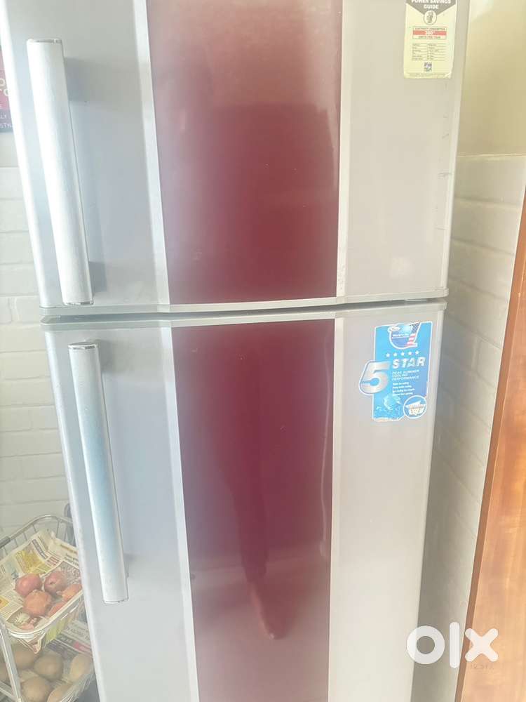 280 L , Whirlphool double Door Fridge/Refrigeator ( 5 star rated)
