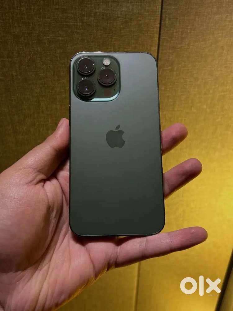 Seling my 4 months old Iphone 13 Pro in green colour Need urgent money