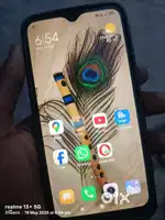 Redmi 8 mobile in good condition 4/64 with charger and box