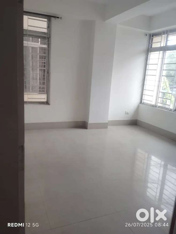 Independent 3bhk flat Bamunimaidan/Zoo road