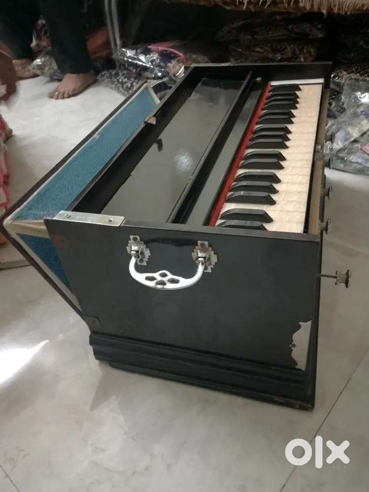 Harmonium 100% good working condition