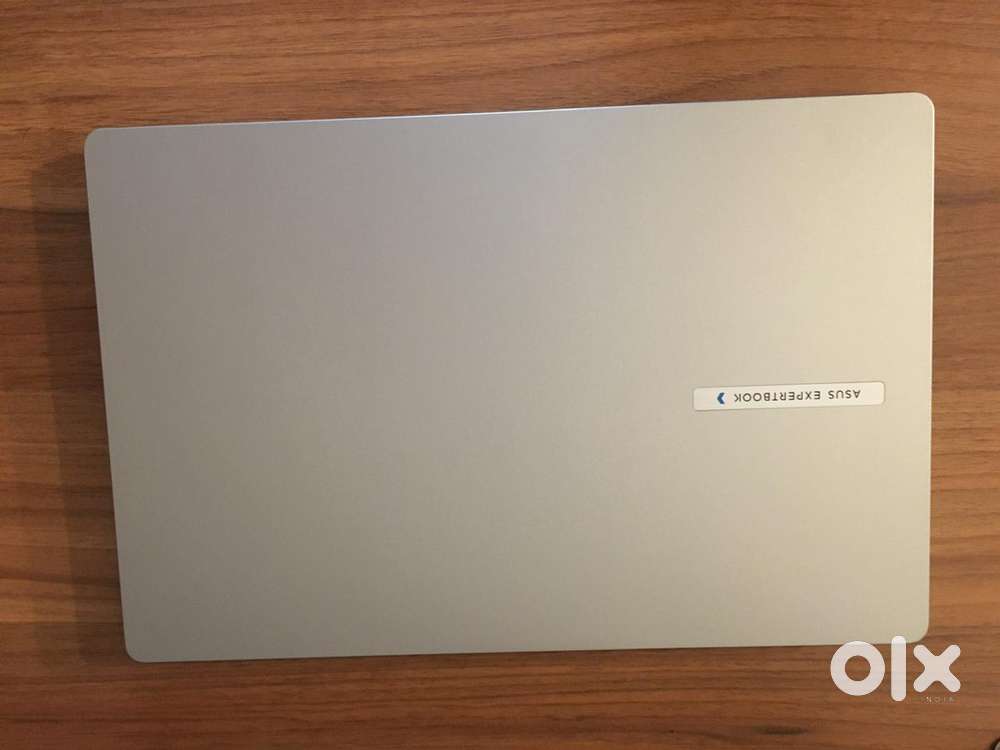 Asus Expertbook P1 core i3 laptop