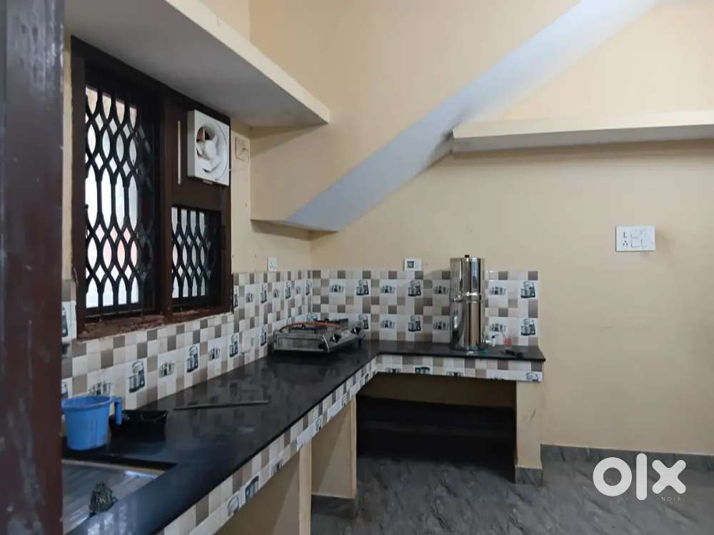 Ashok Nagar 2bhk house for rent 13k road said