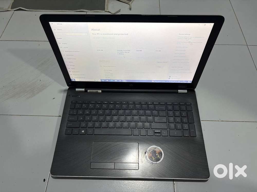 Latop HP 7th gen 128ssd i3 8GB ram