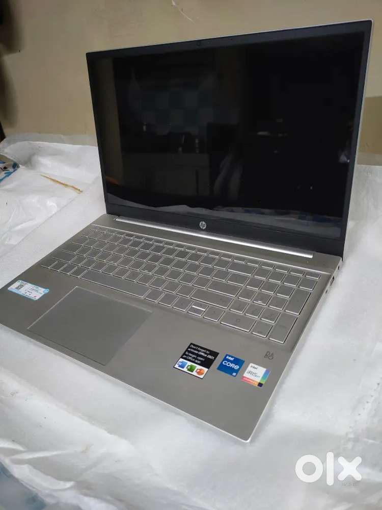 Hp pavilion laptop i5gen 16 gb ram 512gb storage