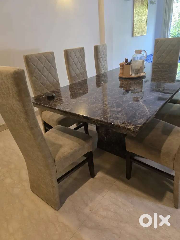 8 seater dinning set