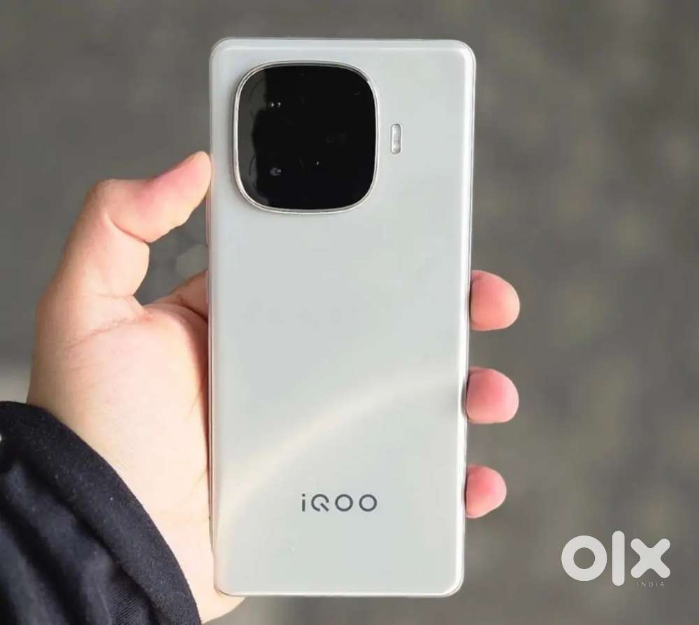 Iqoo Neo 10r , Super Condition