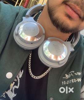 JBL headphone high Quality song /bass booster best deal ..