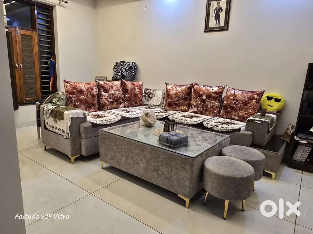 Sofa for sale 1year old