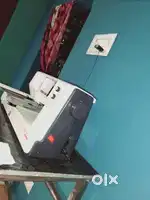 Computer embroidery machine Bernette deco b70