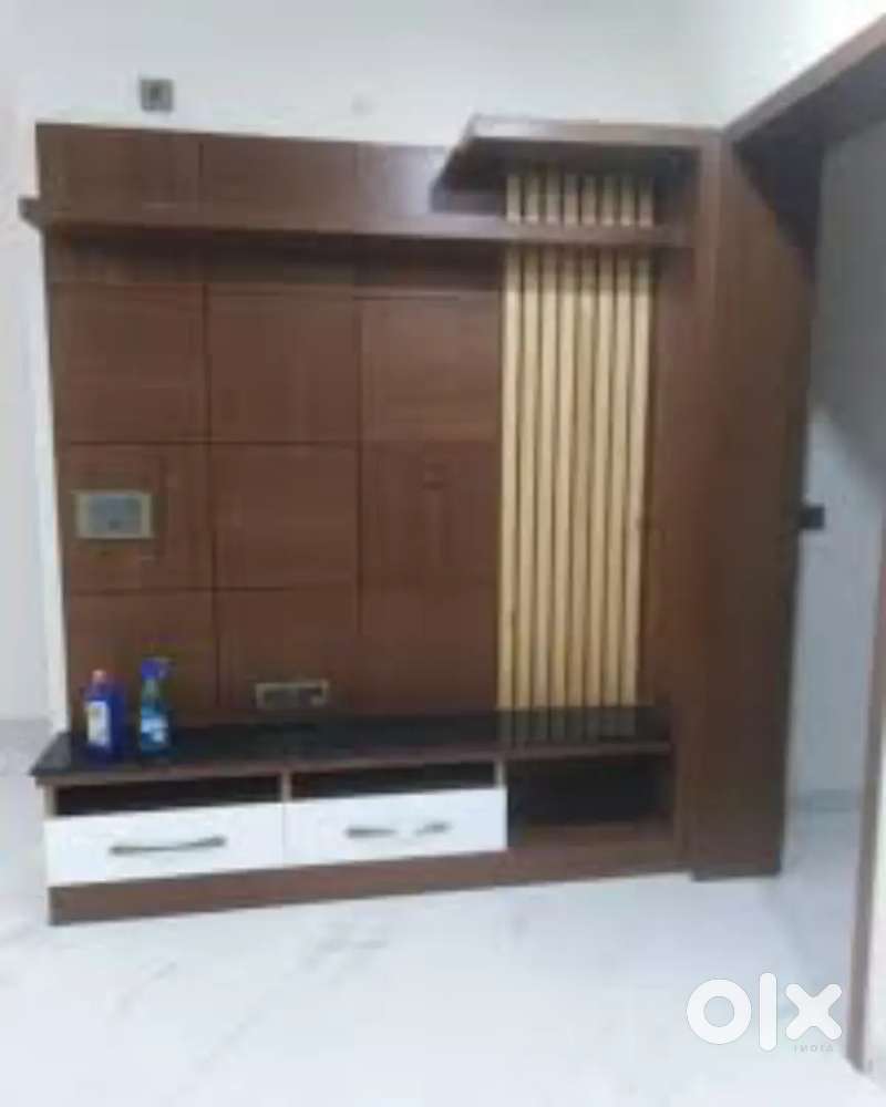 Flat Bangalow in wooden furniture and all work solution