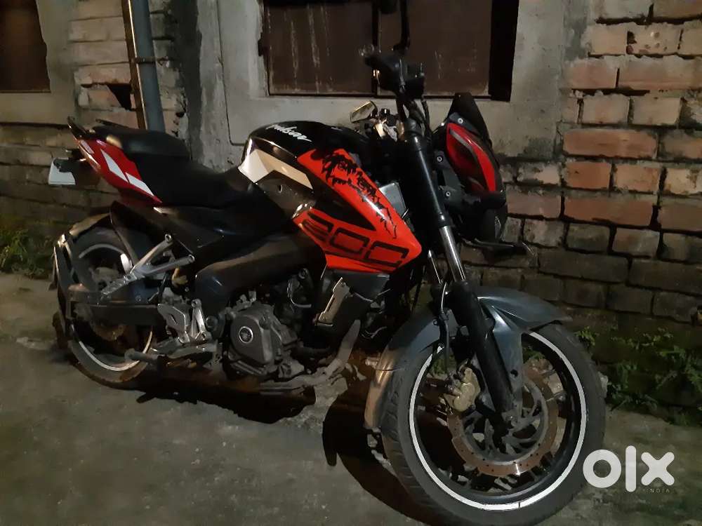 NS200 BS3 ROW MACHINE