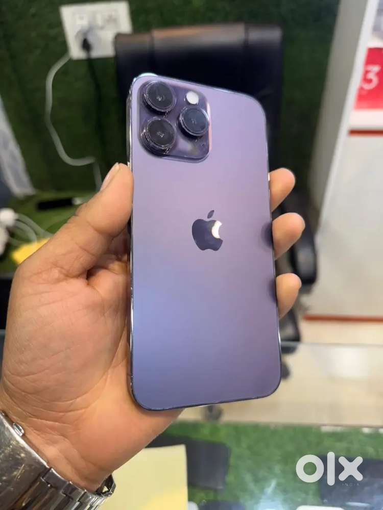 IPhone 14 pro max neat and clean phone