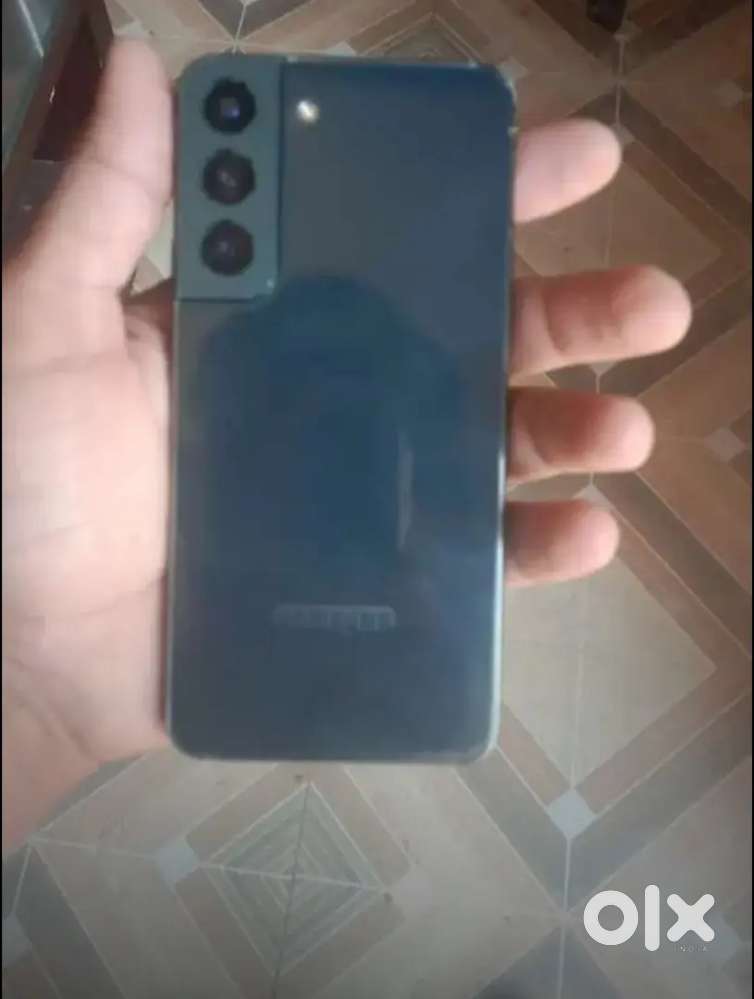 S22 8/128 No scratches