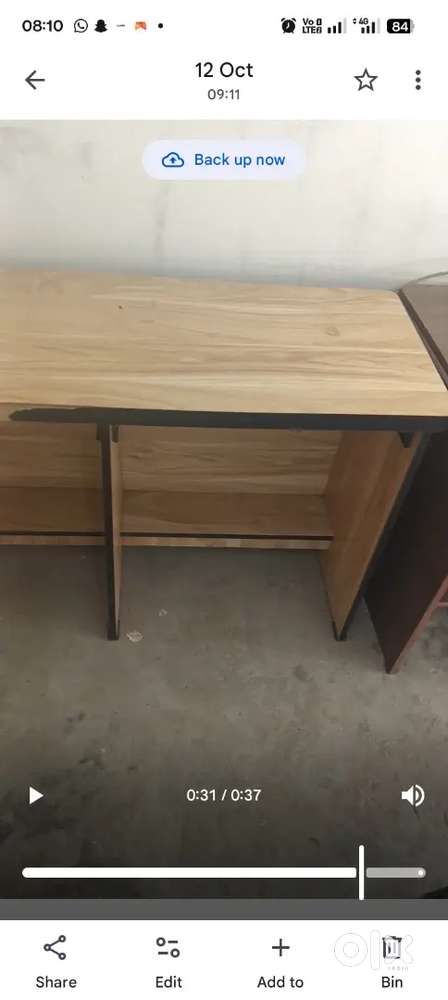Computer table