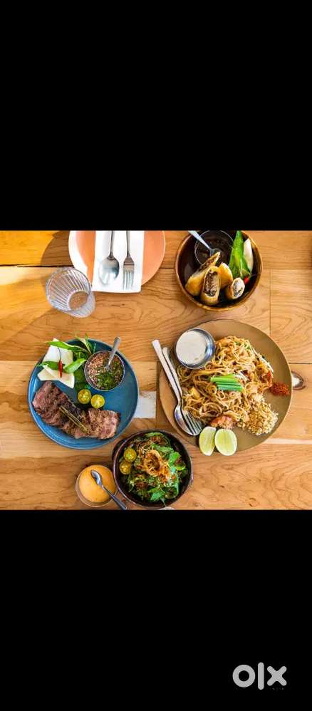 Mujhe hotel me captain ki need hai