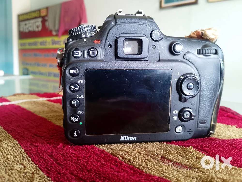 Nikond7200 18x105 lens