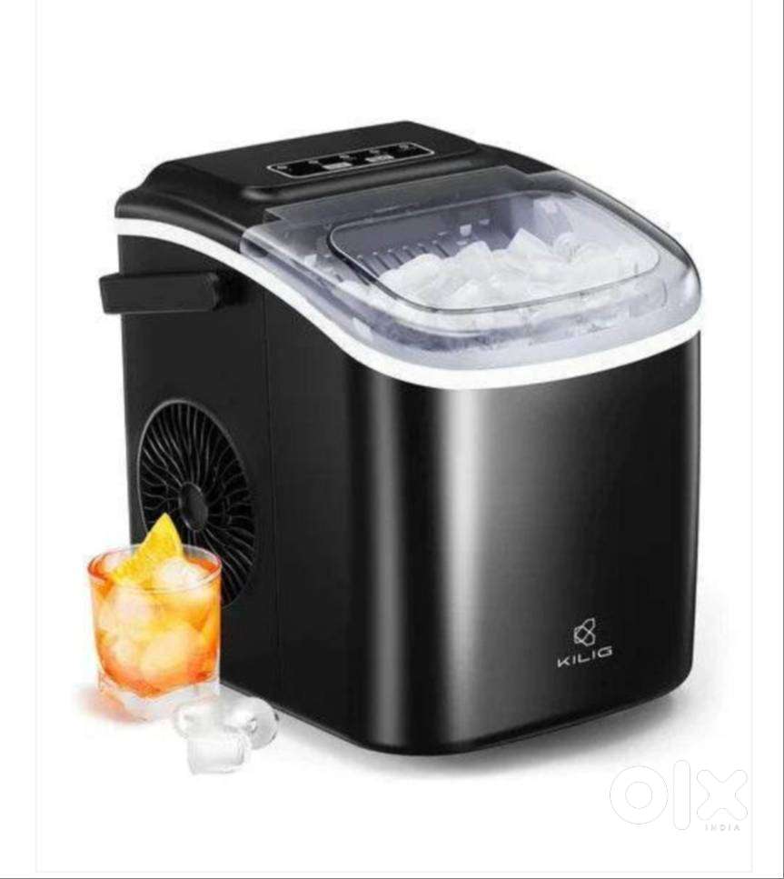 Ice cube maker