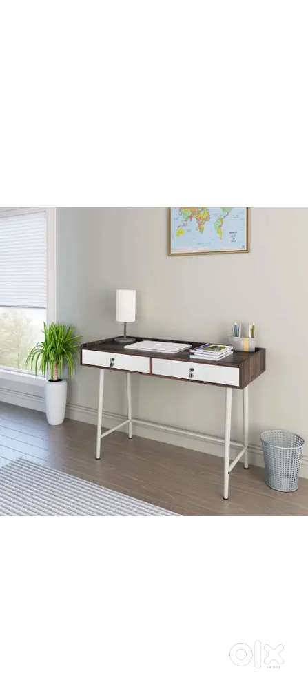 Engineered Wood Computer Desk