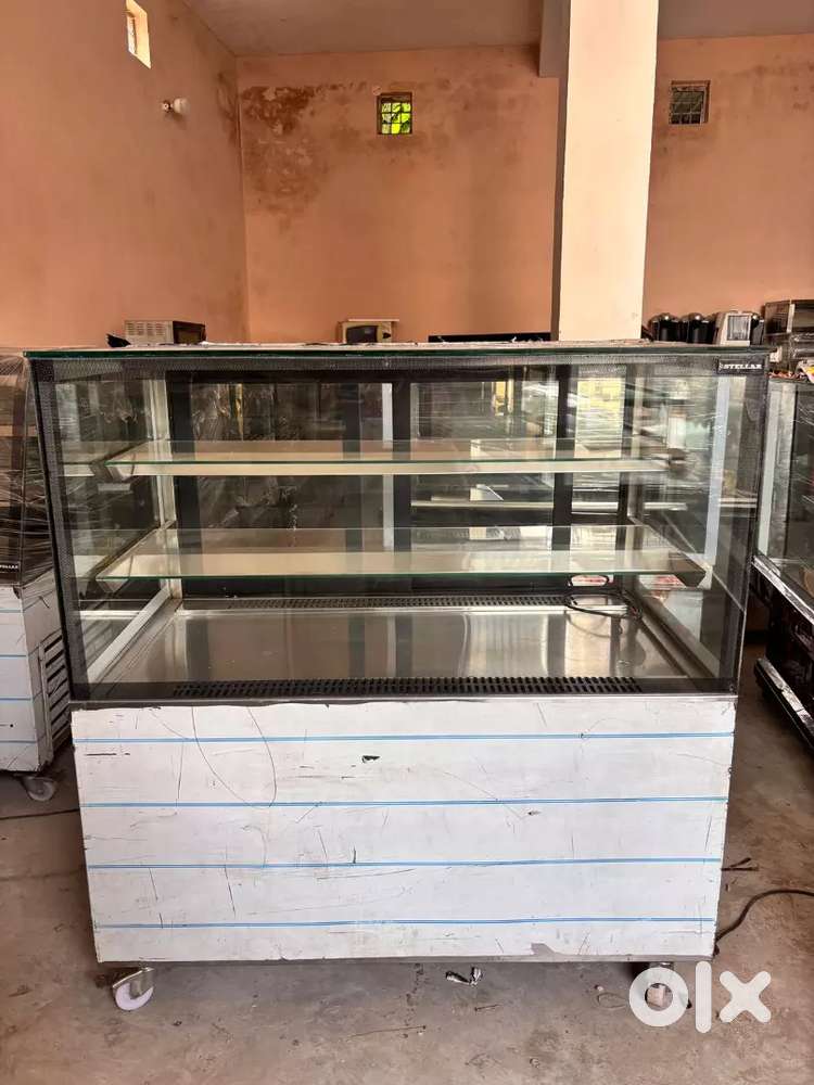 Display fridge counter