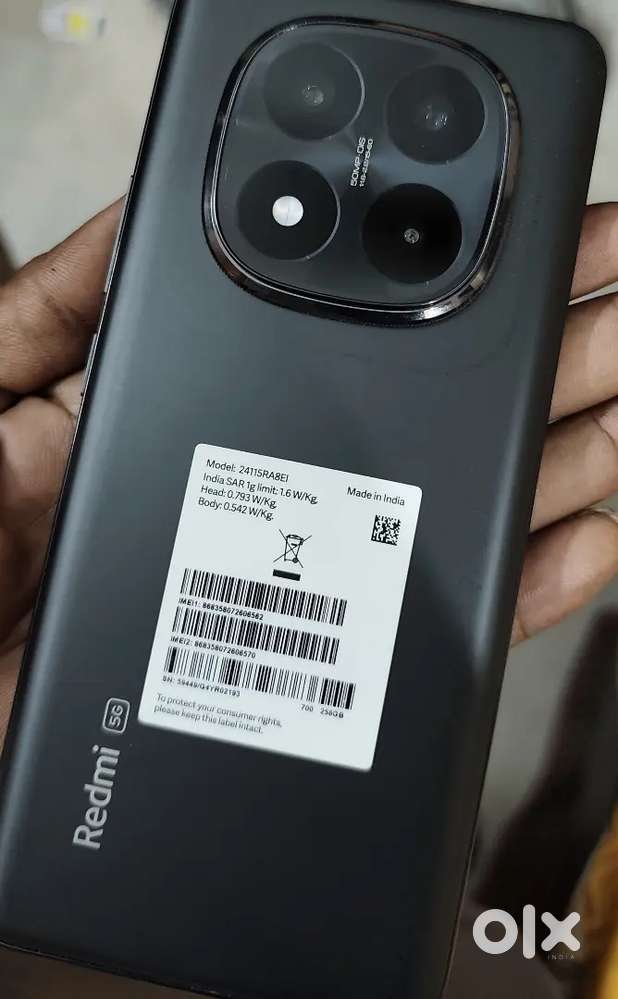 14 pro plus 8/256 black colour