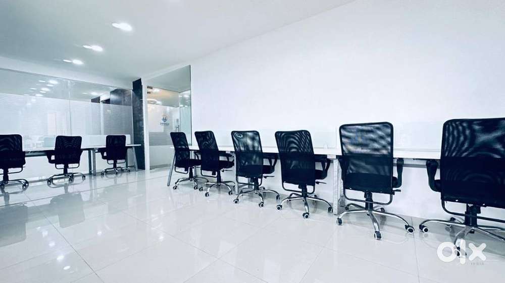 10 Seater & 1 Manger Cabin