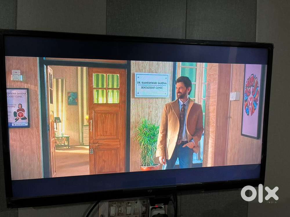 Vijay sales 32 inch smart tv