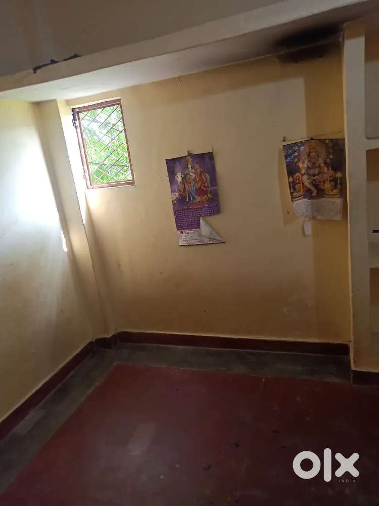 Very big room with kitchen slab and open terrace