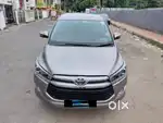 Toyota Innova Crysta 2.4 V 8 STR, 2016, Diesel