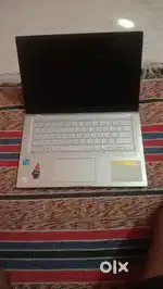 Asus Vivobook 14 laptop very good condition.