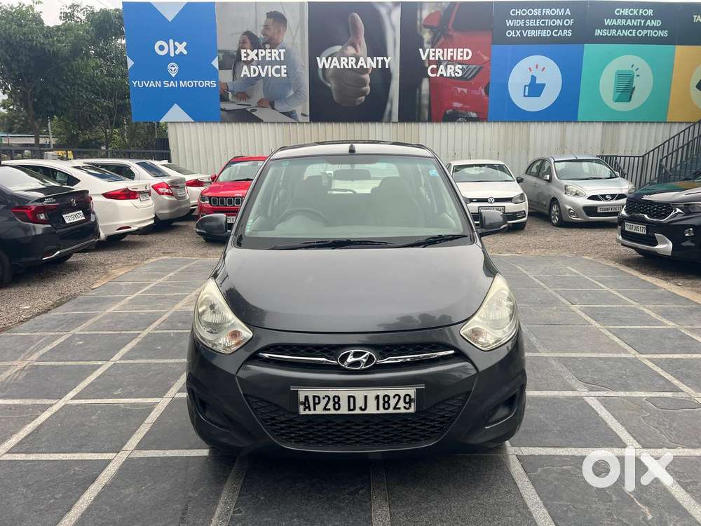 Hyundai i10 Sportz AT, 2011, Petrol