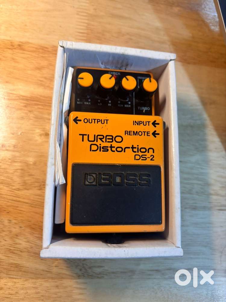 Guitar Pedal - Turbo Distortion - BOSS DS 2