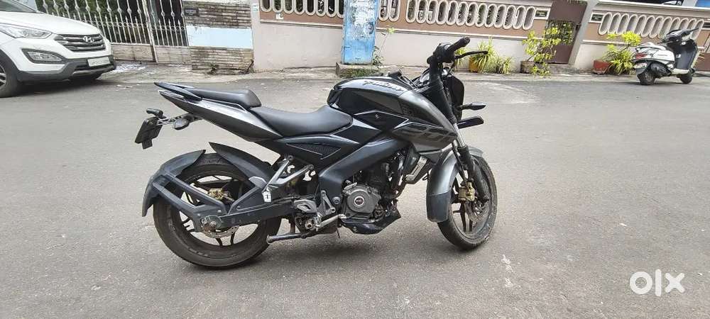 Pulsar Ns200 Bs4 For sale