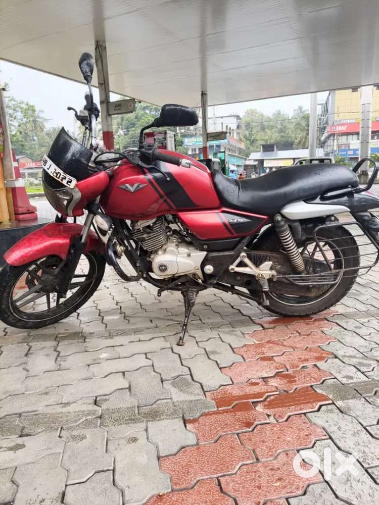 Bajaj vikrant V15 for urgent sale.