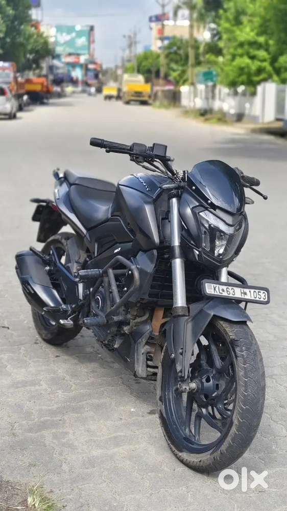 Dominar 250