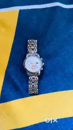 Watch new under warrenty