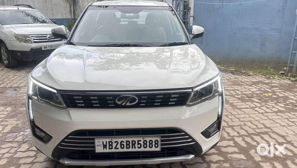 Mahindra XUV300 W8 Option Diesel, 2022, Diesel